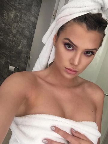 Карина Пиши Вип